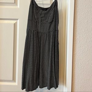 EXPRESS Black and white strappy Dress